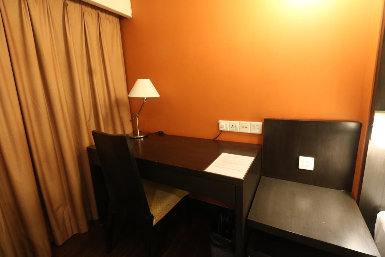 Millennium Suite At Pyramid Tower Petaling Jaya Bagian luar foto